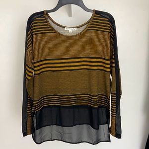 Double Zero Long Sleeve Top